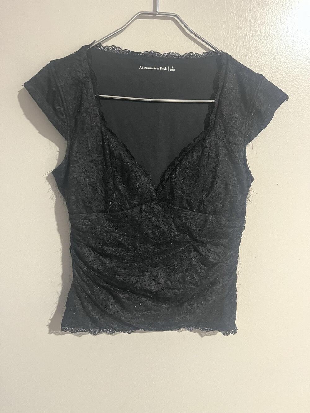 Abercrombie & Fitch Blouse Womens S Black Lace V-Neck Cap Sleeve Lined